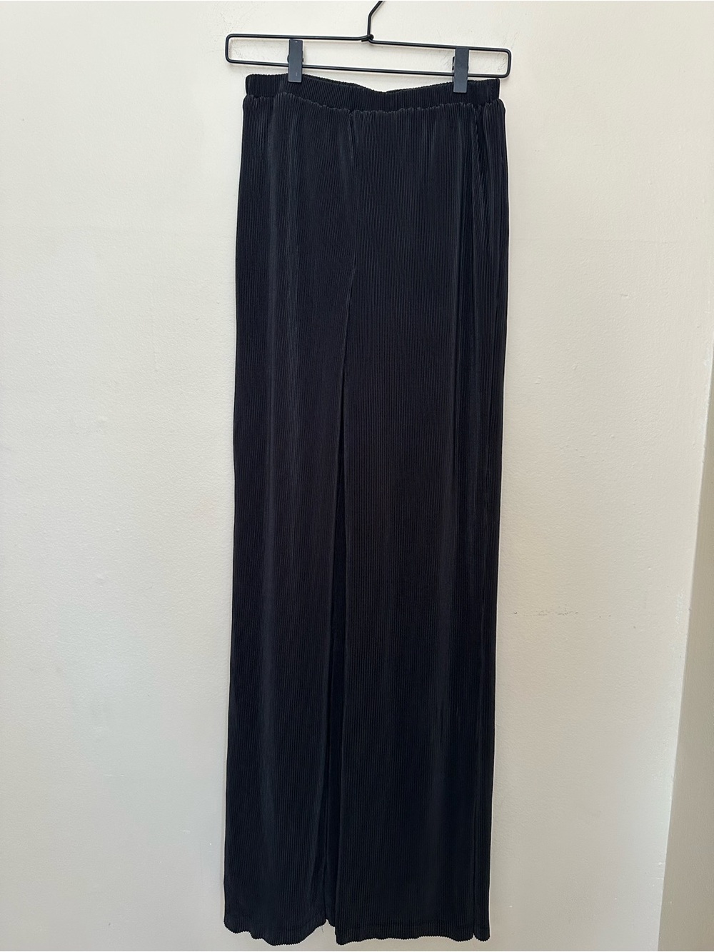 Lulus Black Pleated Wide Leg Pants Size Small NWOT